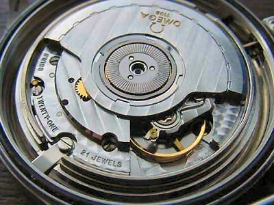 Omega1108movement_zpsb0719484.jpg