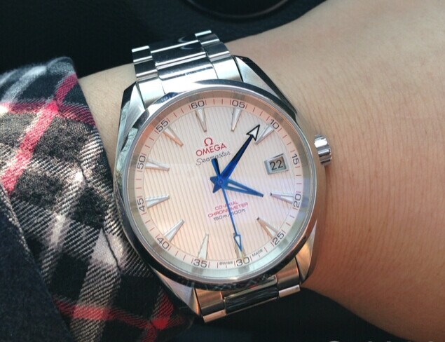 omega14_zps09e872f0.jpg
