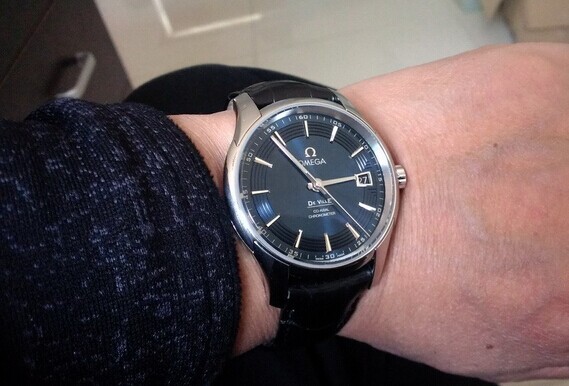 omega2_zps3a63bba3.jpg